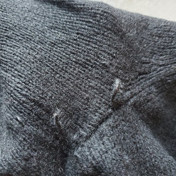 Banana Republic Pullover sweater - Picture 10 of 13